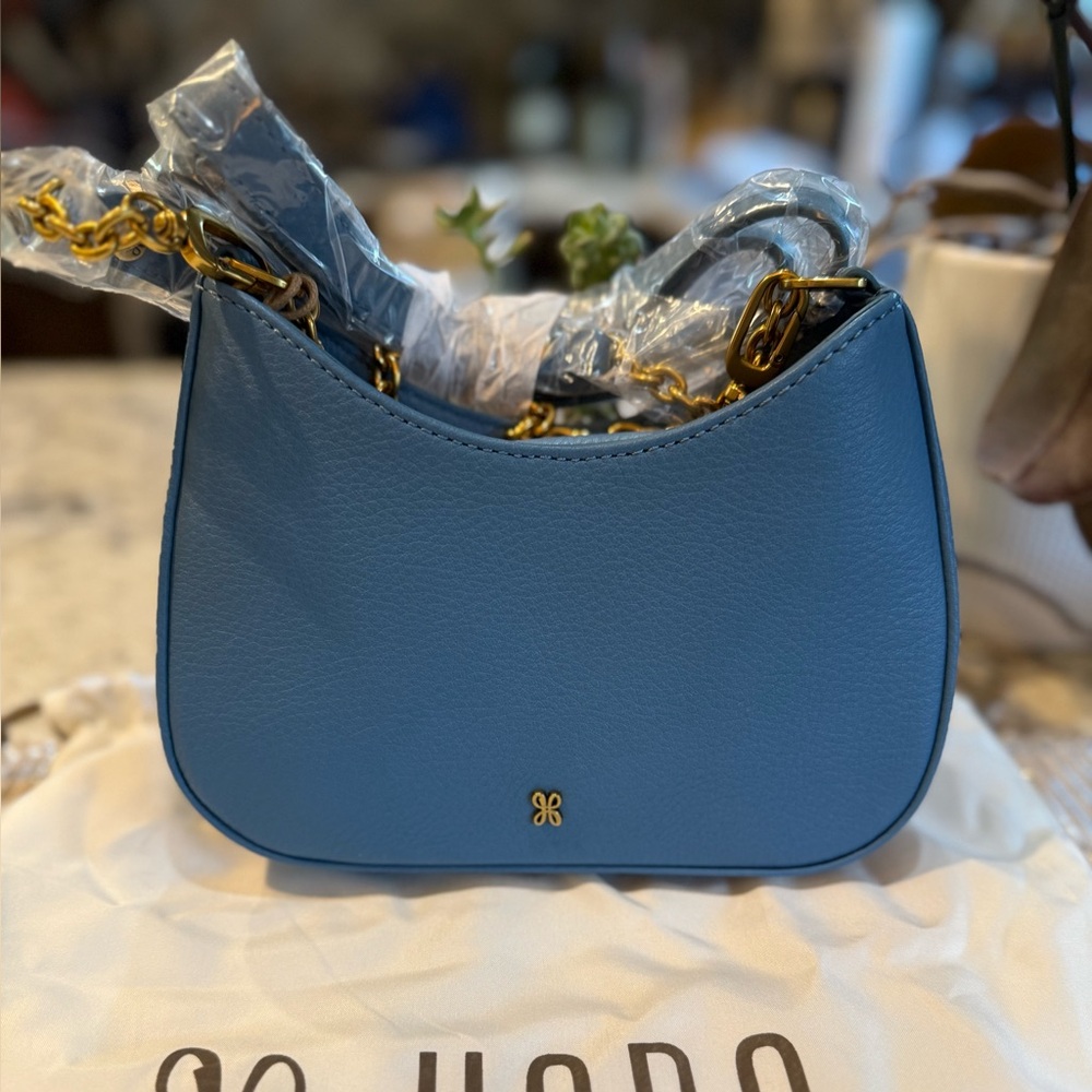 NEW HOBO Rosa Pebbled Leather Crossbody In Dusty Blue